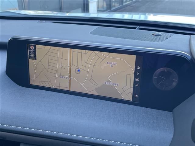 Lexus UX 4