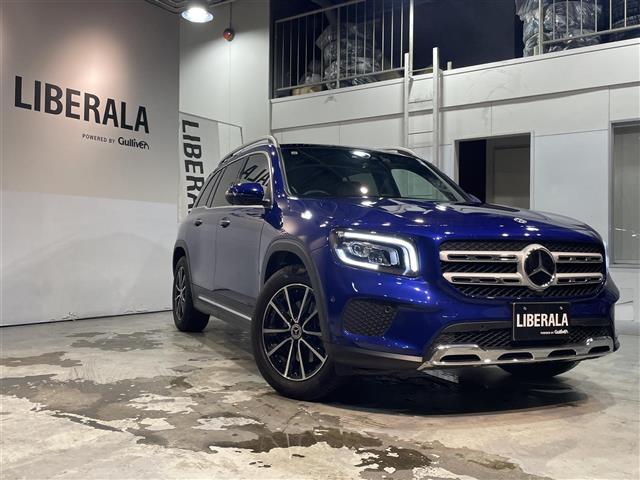 Mercedes-Benz GLB 12