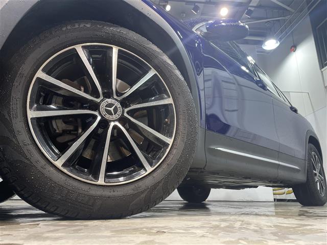 Mercedes-Benz GLB 9