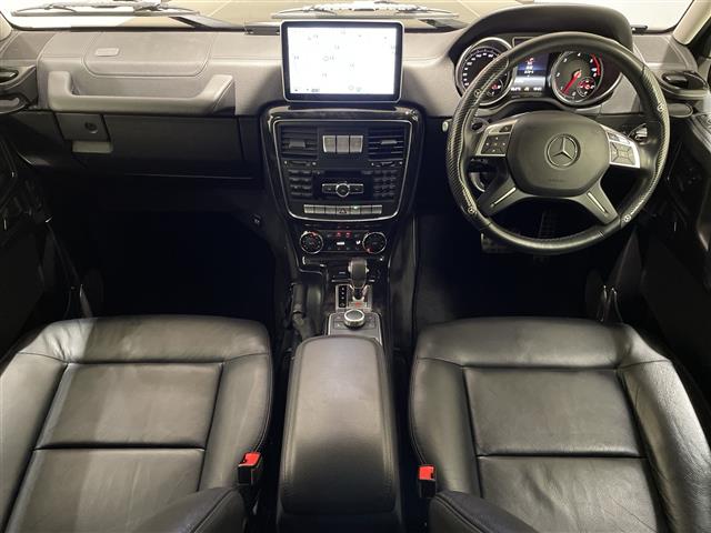 Mercedes-Benz G-Class 4