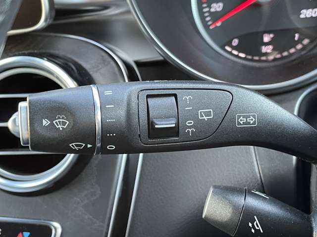 Mercedes-Benz GLC 12