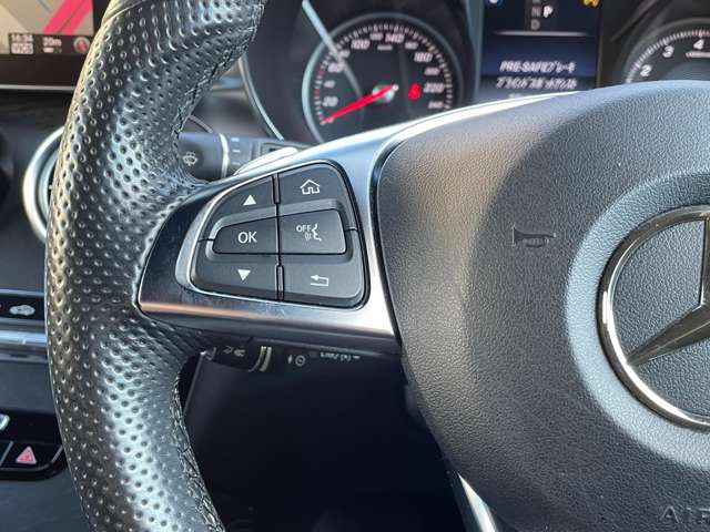 Mercedes-Benz GLC 10