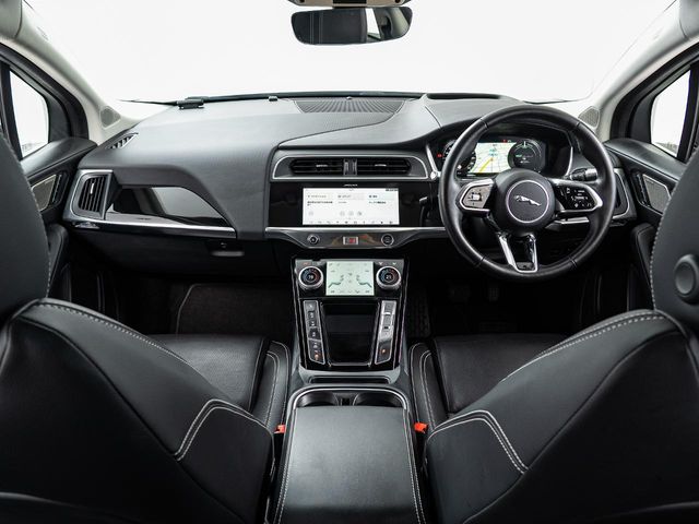 Jaguar Iペイス 2