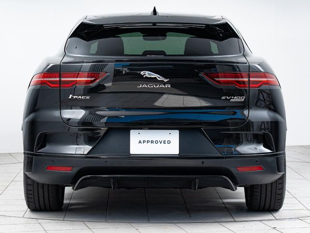 Jaguar Iペイス 3