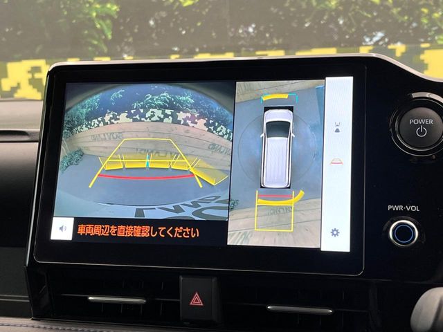 Toyota Voxy 5