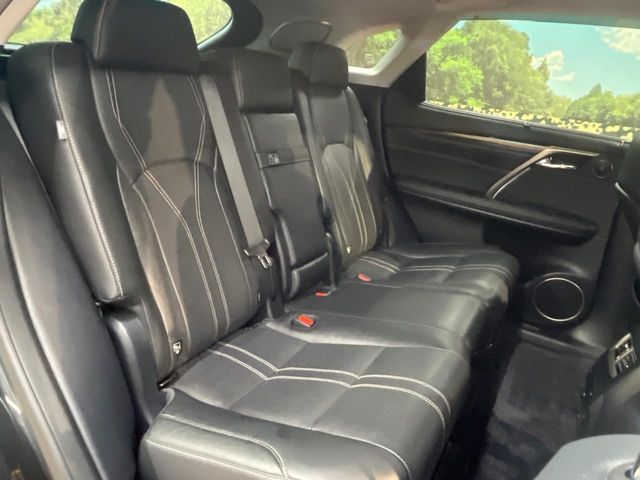 Lexus RX 9