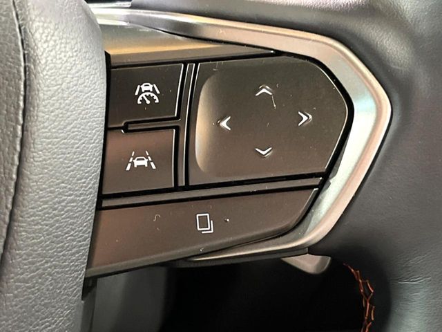Lexus NX 6