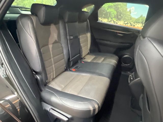 Lexus NX 9