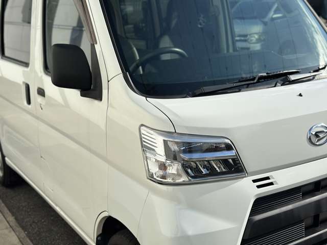 Daihatsu Hijet Cargo 9
