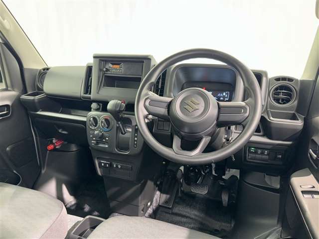 Suzuki Every 8