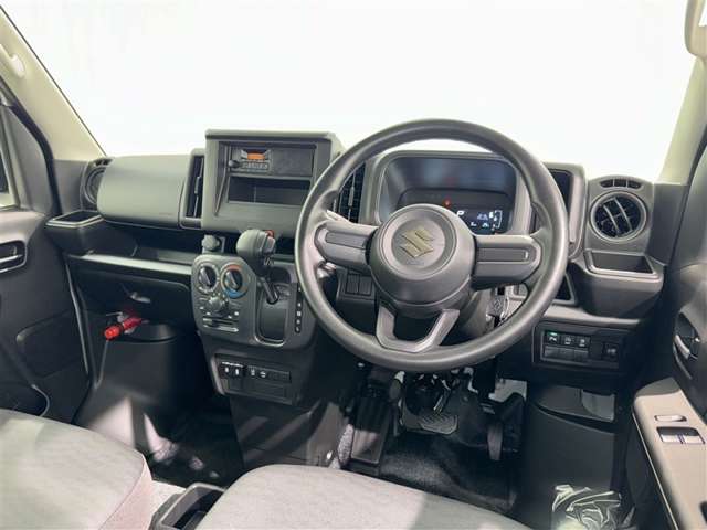 Suzuki Every 8