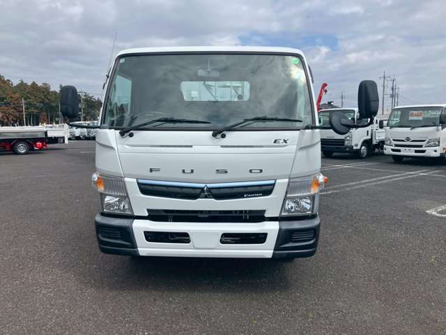 Mitsubishi Fuso Canter 2