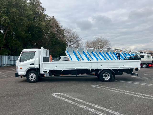 Mitsubishi Fuso Canter 8