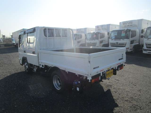 Mitsubishi Fuso Canter 4