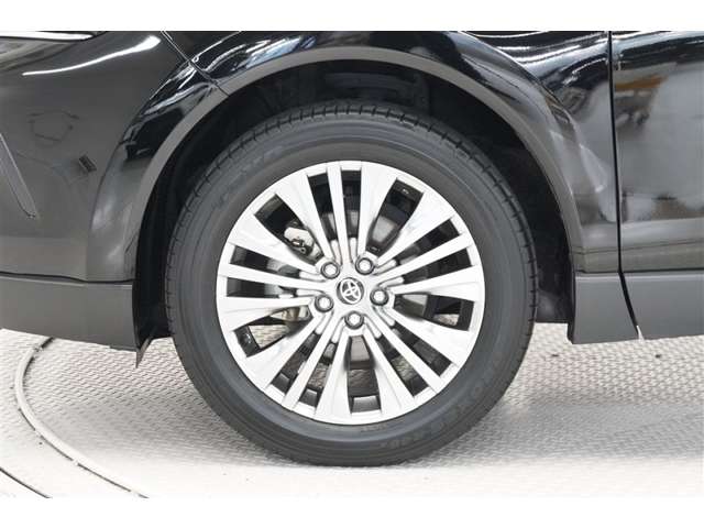 Toyota Harrier 9