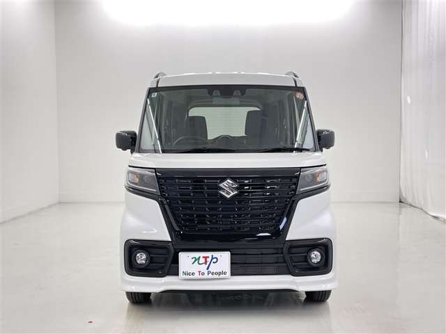 Suzuki Spacia Base 4