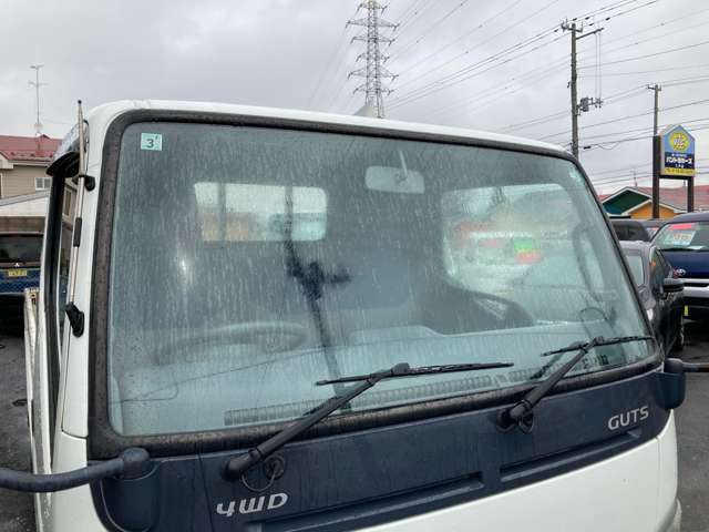 Mitsubishi Fuso Canter Guts 11