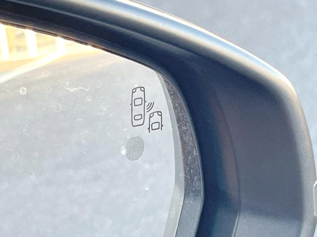 Peugeot 3008 8