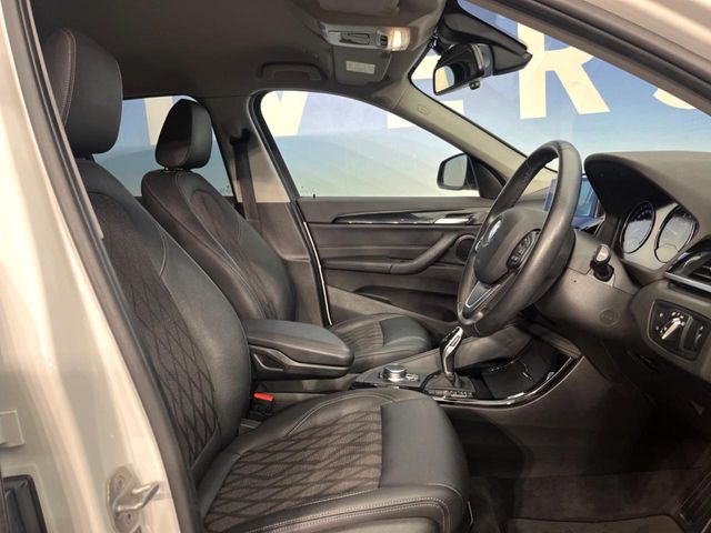 BMW X1 9