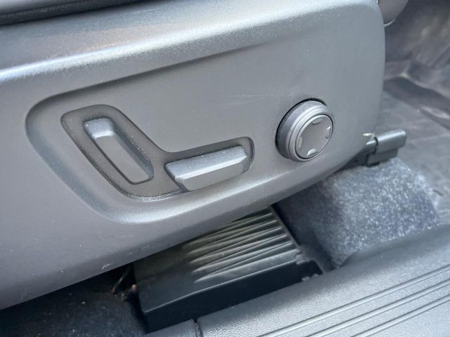 Volvo XC40 11