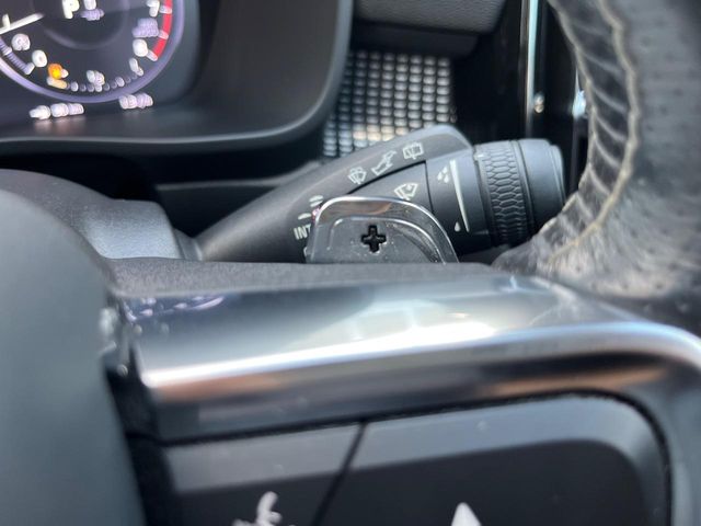 Volvo XC40 9