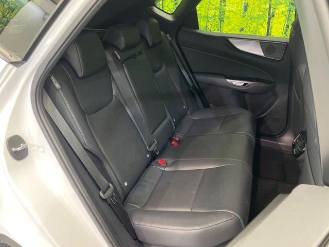 Lexus NX 9