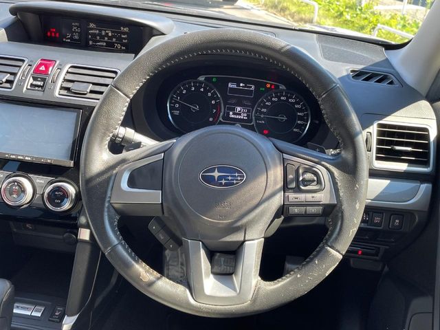 Subaru Forester 12