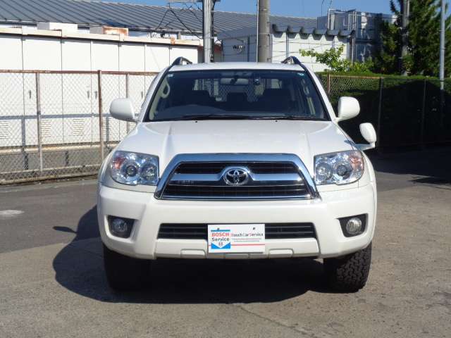 Toyota Hilux Surf 2