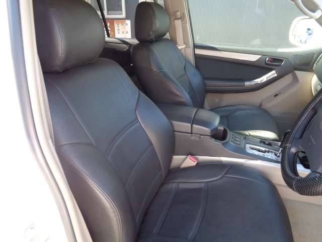 Toyota Hilux Surf 9