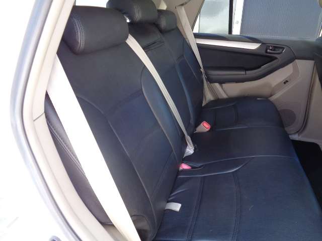 Toyota Hilux Surf 10