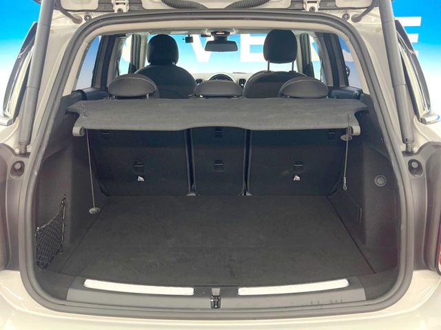 MINI Crossover 11
