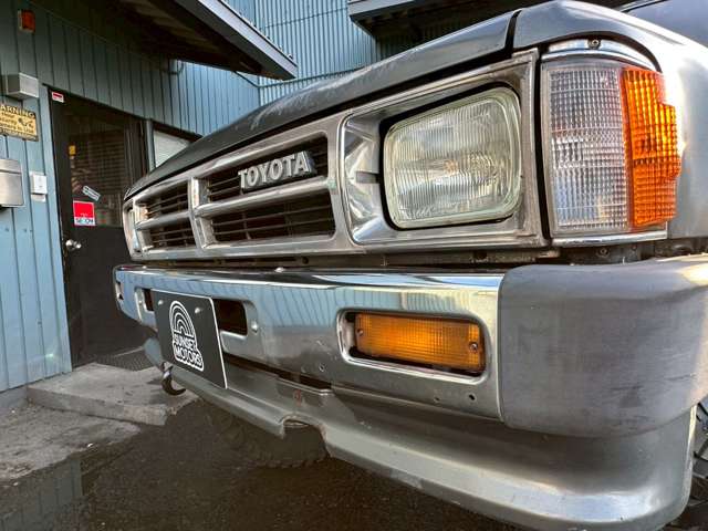 Toyota Hilux Surf 10