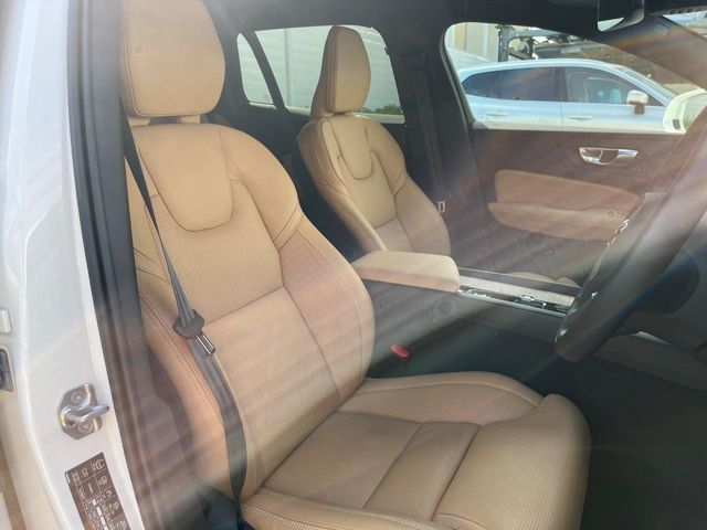 Volvo V60 Cross Country 12