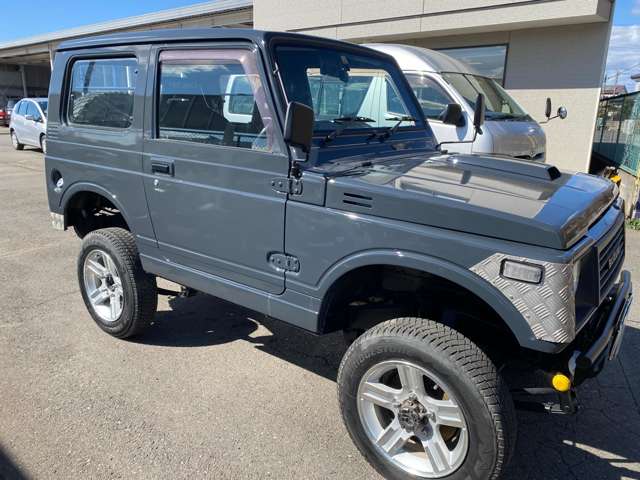 Suzuki Jimny 3