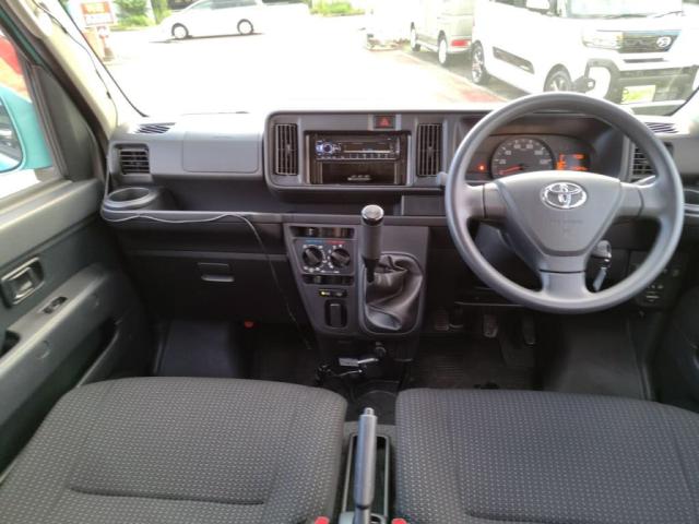 Toyota Pixis Van 3