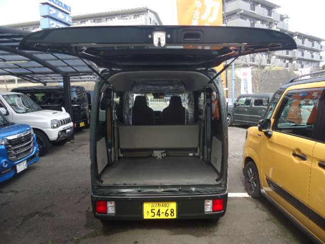 Suzuki Every 11