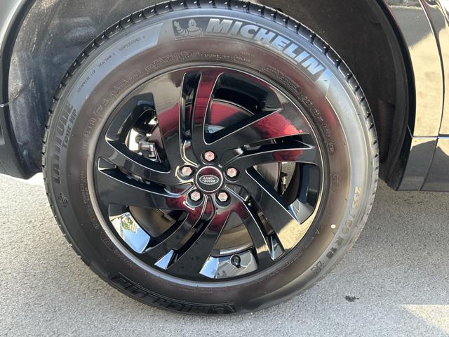 Land Rover Discovery Sport 9