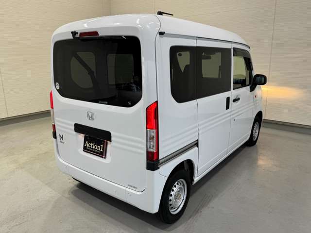 Honda N-VAN 9