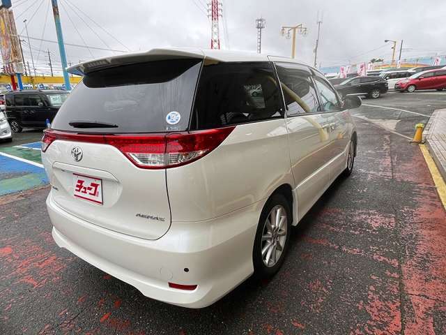 Toyota Estima 5