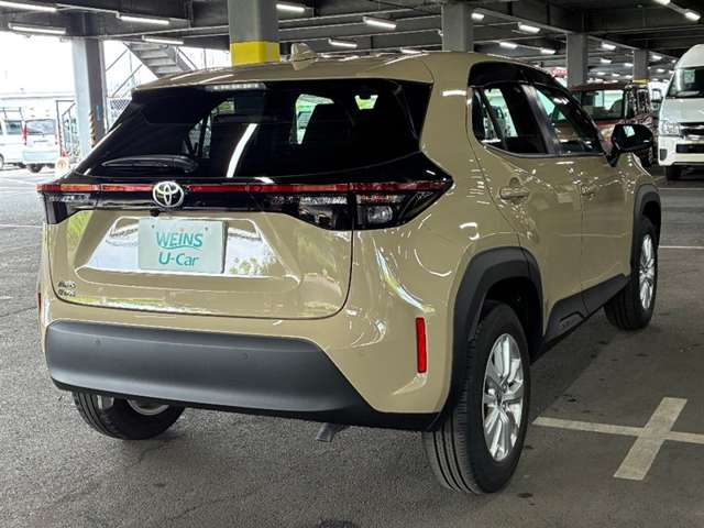 Toyota Yaris Cross 4
