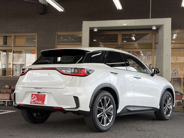 Lexus LBX 10