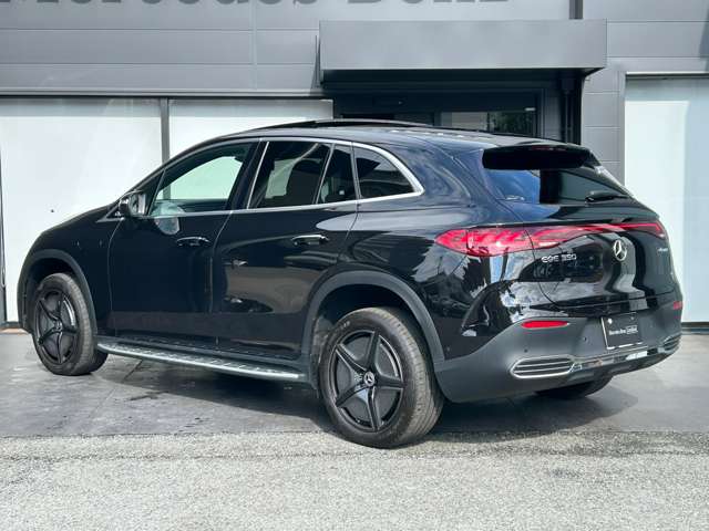 Mercedes-Benz EQE SUV 4