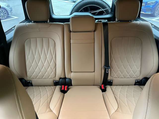 Mercedes-Benz G-Class 10