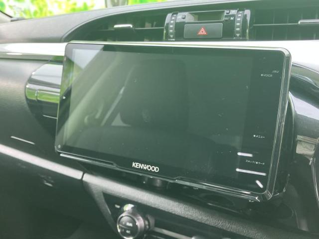 Toyota Hilux 4