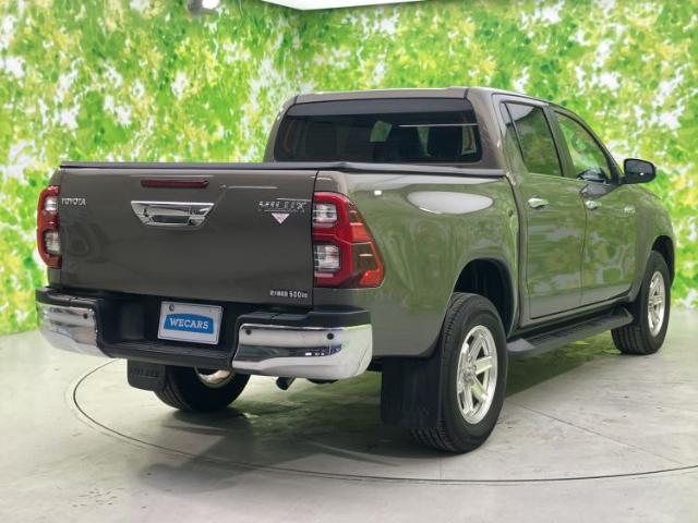 Toyota Hilux 6