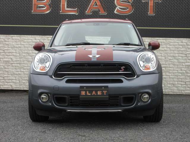 MINI Crossover 11