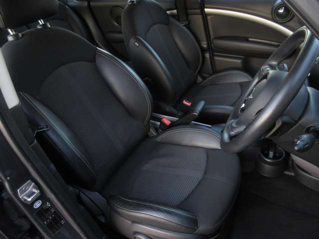 MINI Crossover 2