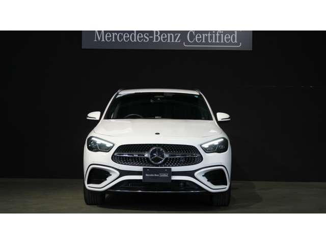 Mercedes-Benz GLA-Class 4