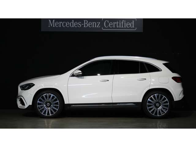 Mercedes-Benz GLA-Class 5