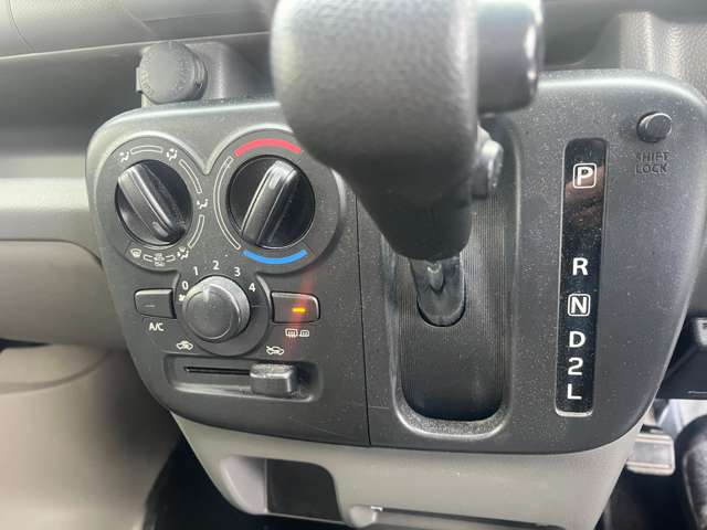 Suzuki Every 12
